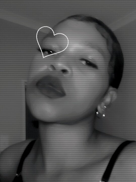 SweetMellow96ZAのオフラインXXXチャット