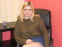 Rebecca_ki's Offline Chat Room