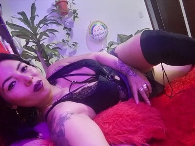 Mariana_collins99 Female Athletic Live Webcam Nude