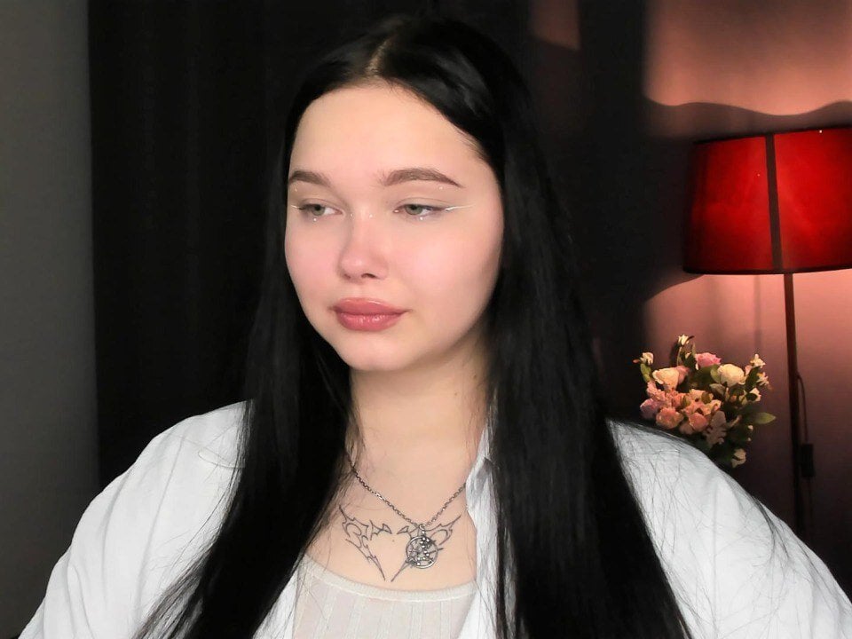 watchgirlcam.com rosamartines livesex profile in places-where-im-happy cams