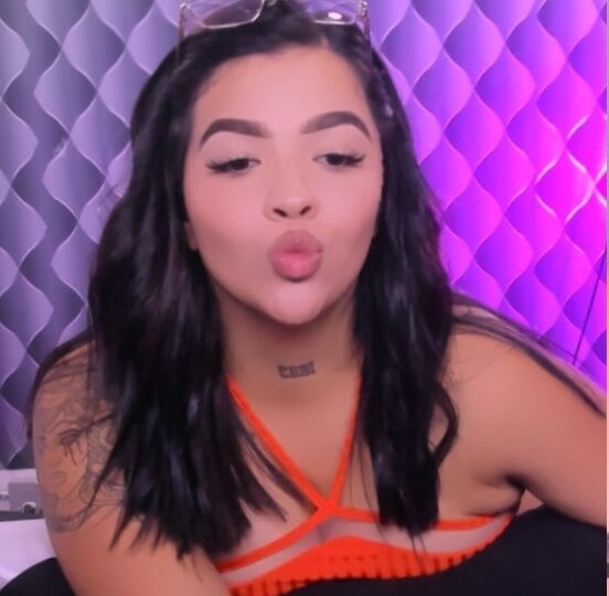 Live sex webcam photo for Alexia_Rouse #290760358