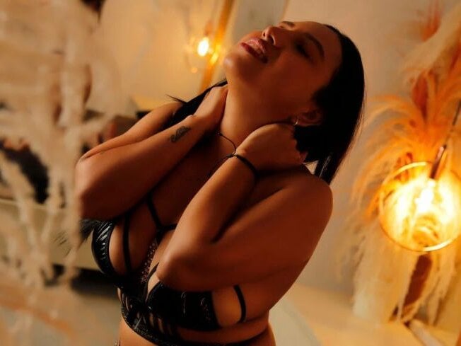 jana_giraldo webcam profile - Bulgarian