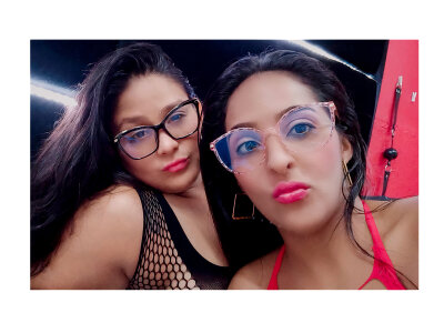 xMightbetheone 🚂 live naked stream