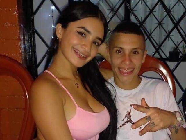 NickandKaty 📎 naked cam chat