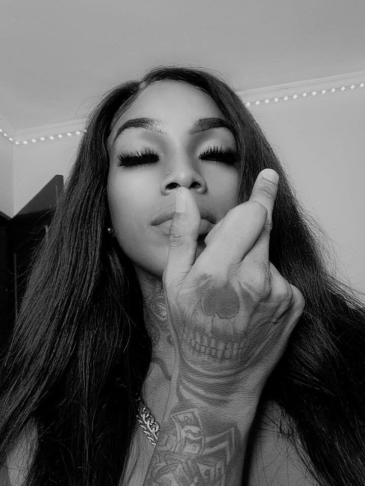 badgirls_cx's Offline XXX Chat