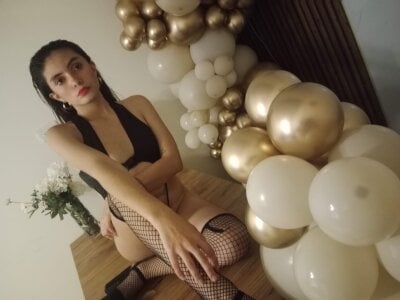 ValeryLargo - Stripchat Teen Pov Glamour Girl 