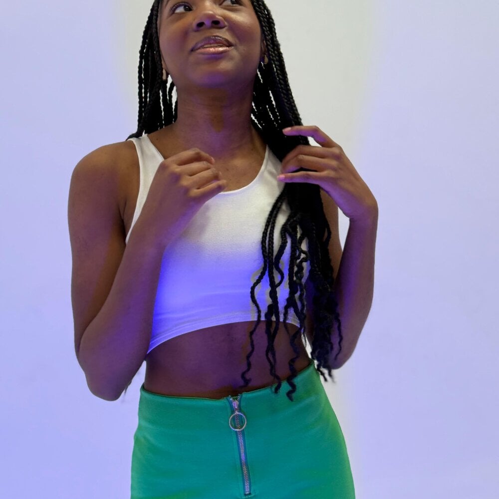 stripchat madisson_brooke webcam profile pic via watchgirlcam.com