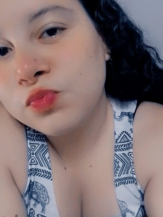 amateursex-livecam.com scarlettvelvet4u livesex profile in i-am-purely-filipina cams