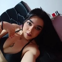 sofyyhoneyy's webcam live show