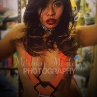Sexy-Angelss' Offline Chat Room