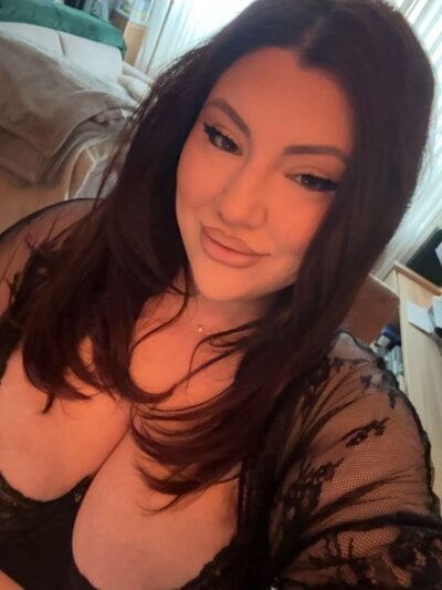 CurvyKimmy1 on StripChat