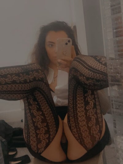 Cherry_Rose_xox - Stripchat Dildo Oilshow Spanking Girl 