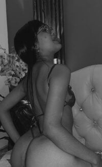 Paris_rivas's webcam live show