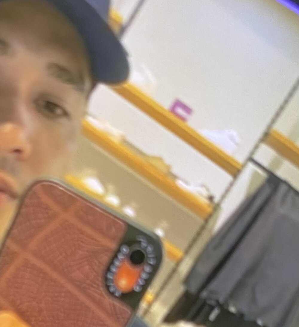 tarantan1993 Adlı Modelin Çevrimdışı XXX Sohbeti