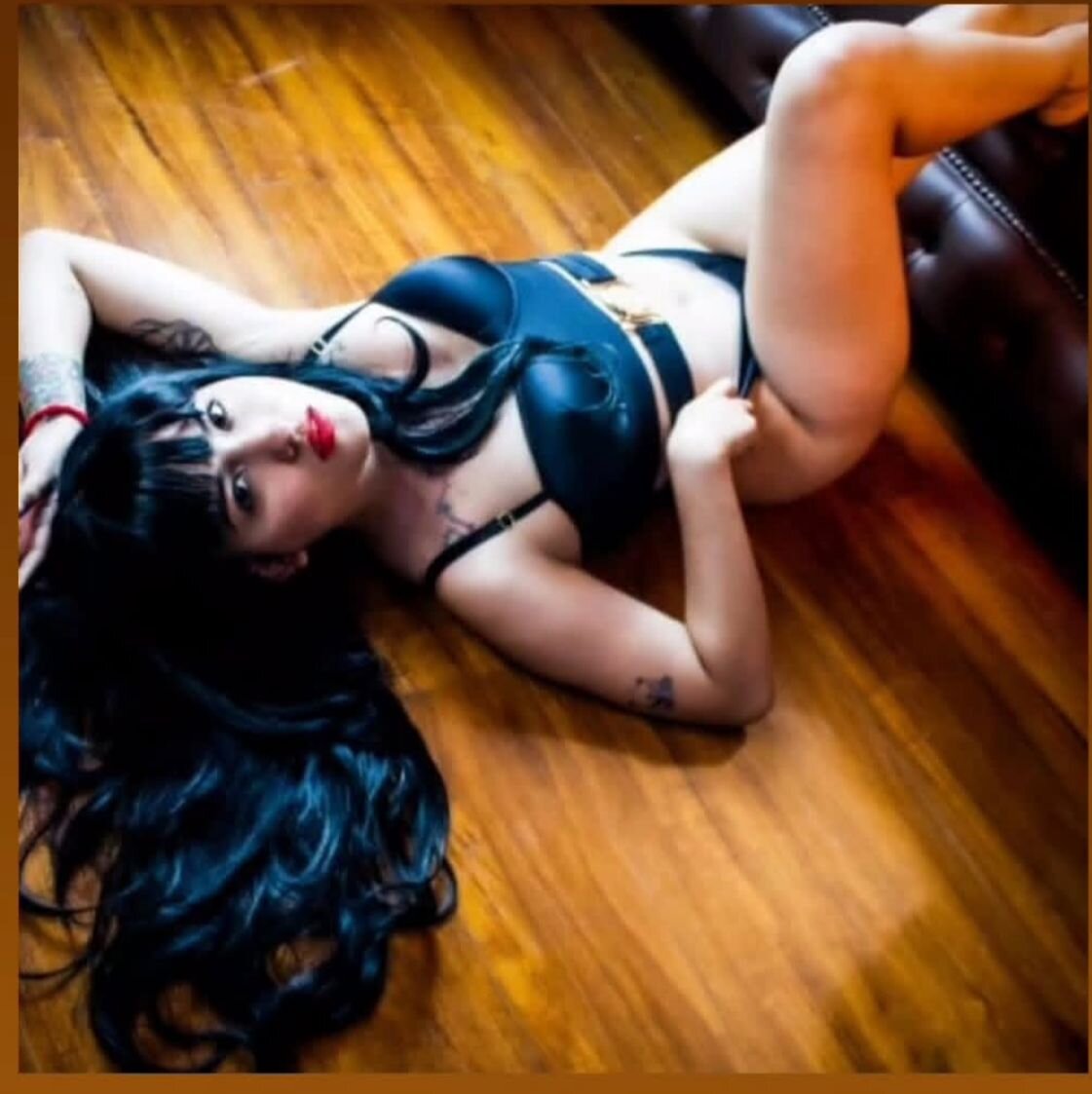 vivi_miller