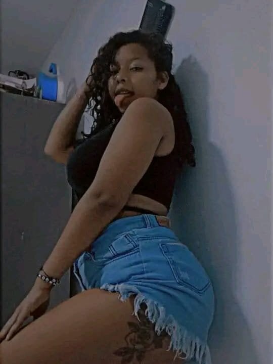 ebony_milkk profile