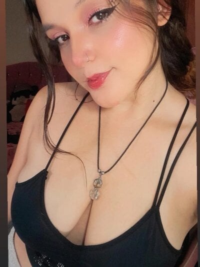AliceLee_ Female Dildoorvibratorbigtits Online Webcam Strip