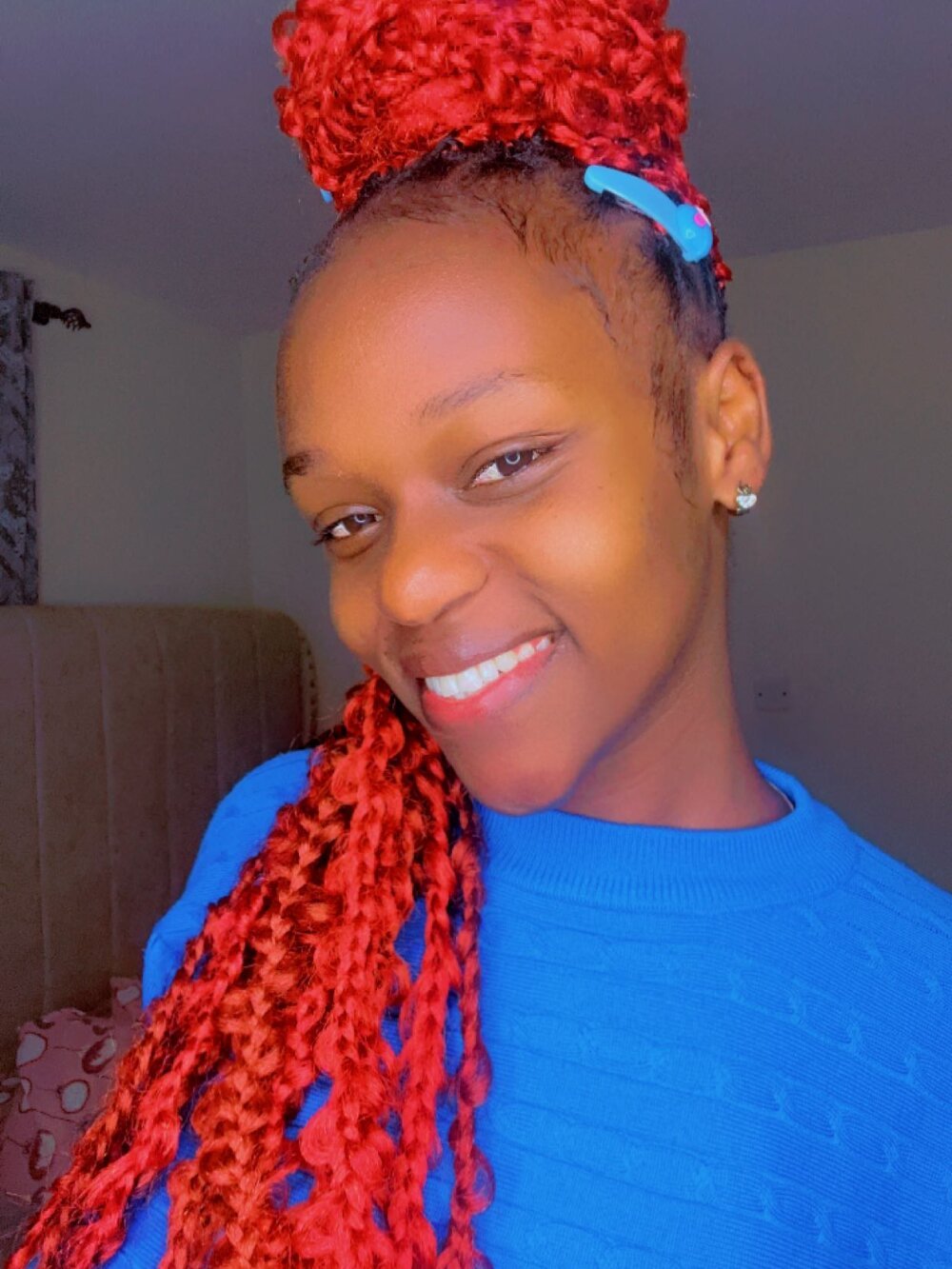Belle_smiley profile