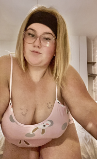 lonesome_lola's Offline Chat Room