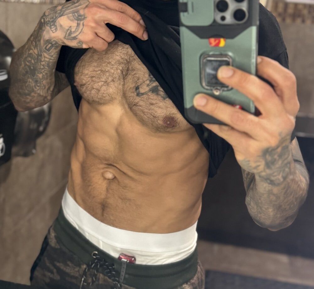 Carlosbigz profile
