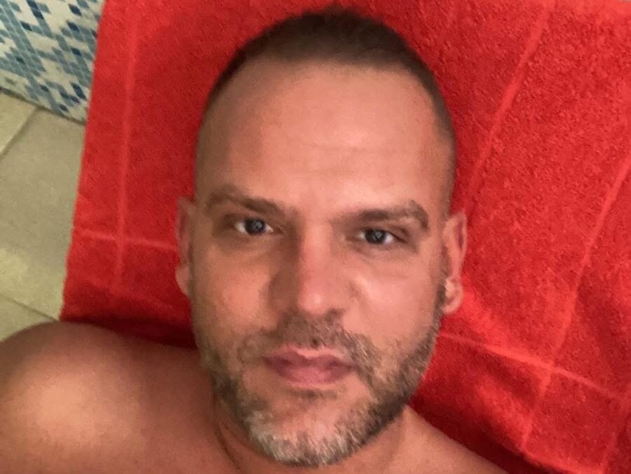 tooopboy187 from stripchat