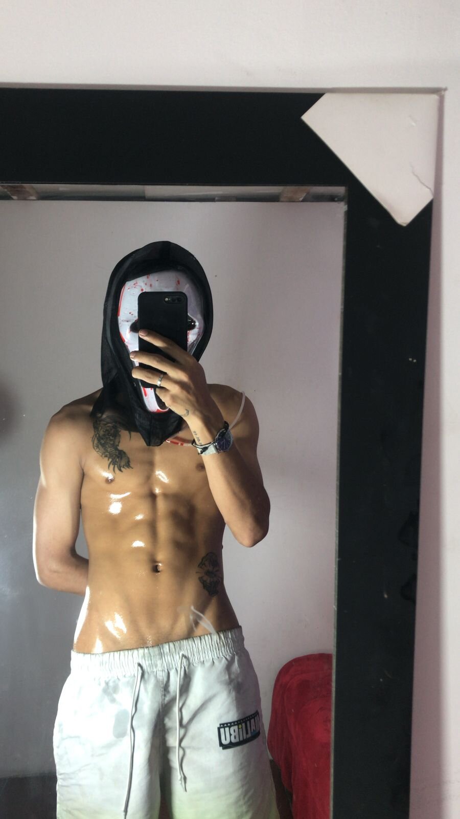 Bastian_boyshot77