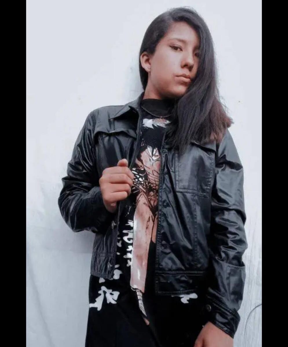 watchgirlcam.com zoefox5 livesex profile in in-ur-walls cams