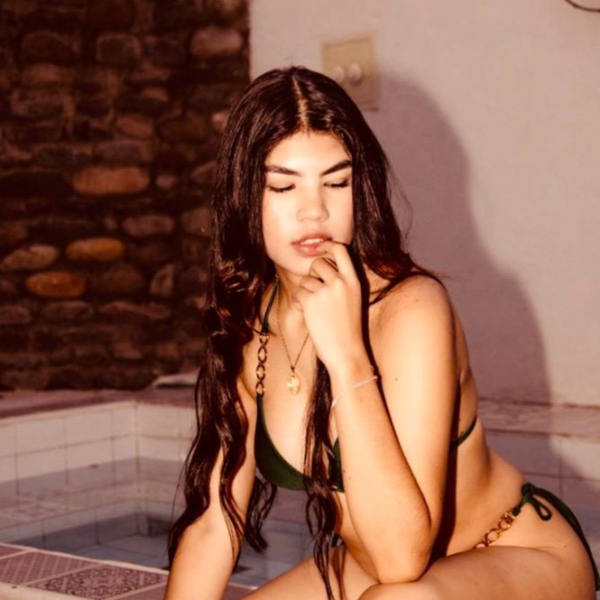 mega-camsex.com beat_sasha livesex profile in e cams