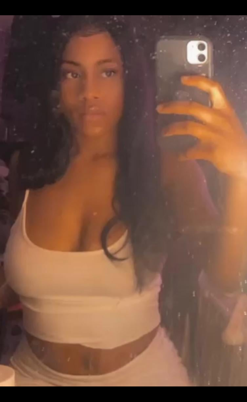 godesslexxx profile