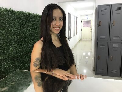 electra_rhodes stripchat laraamos