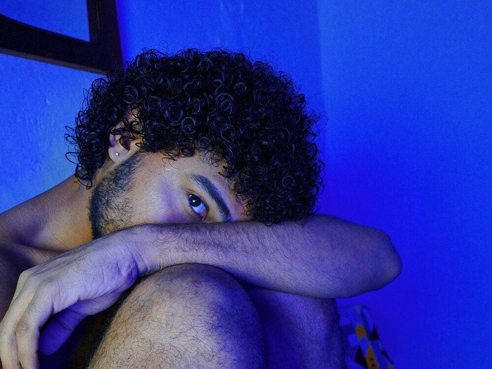 hairycurlyboy profile
