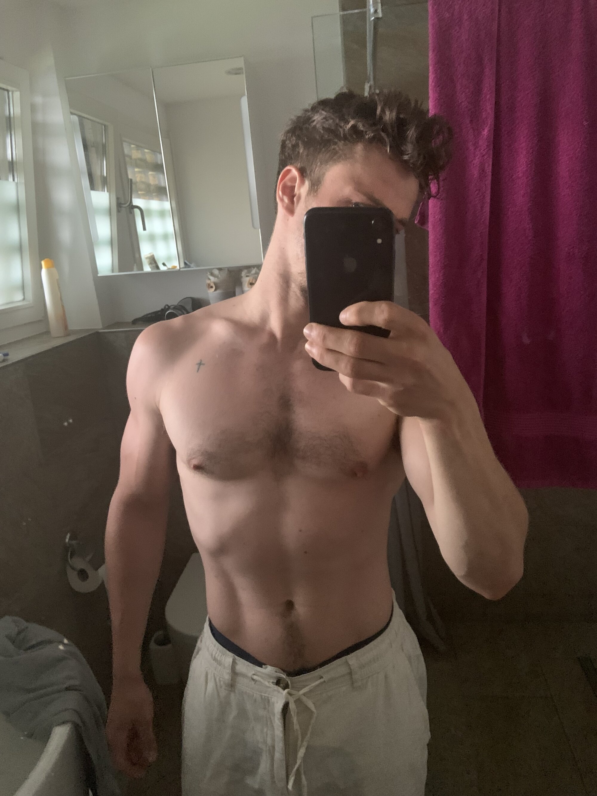 sweetboyblondie
