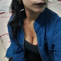 milkybabe_xx's webcam live show