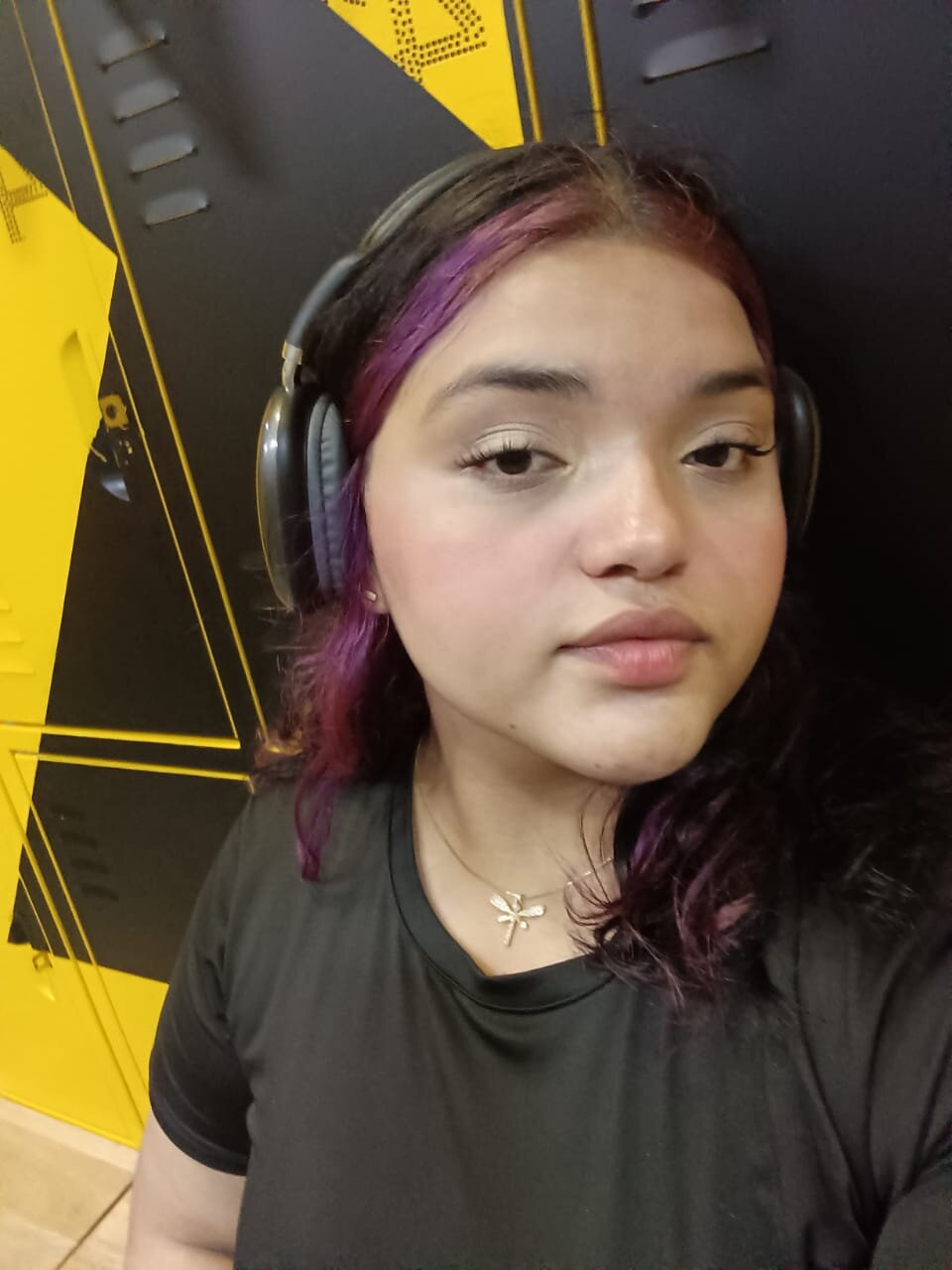 kira_vegaa