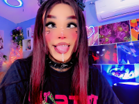 Red_Dolly webcam thumbnail