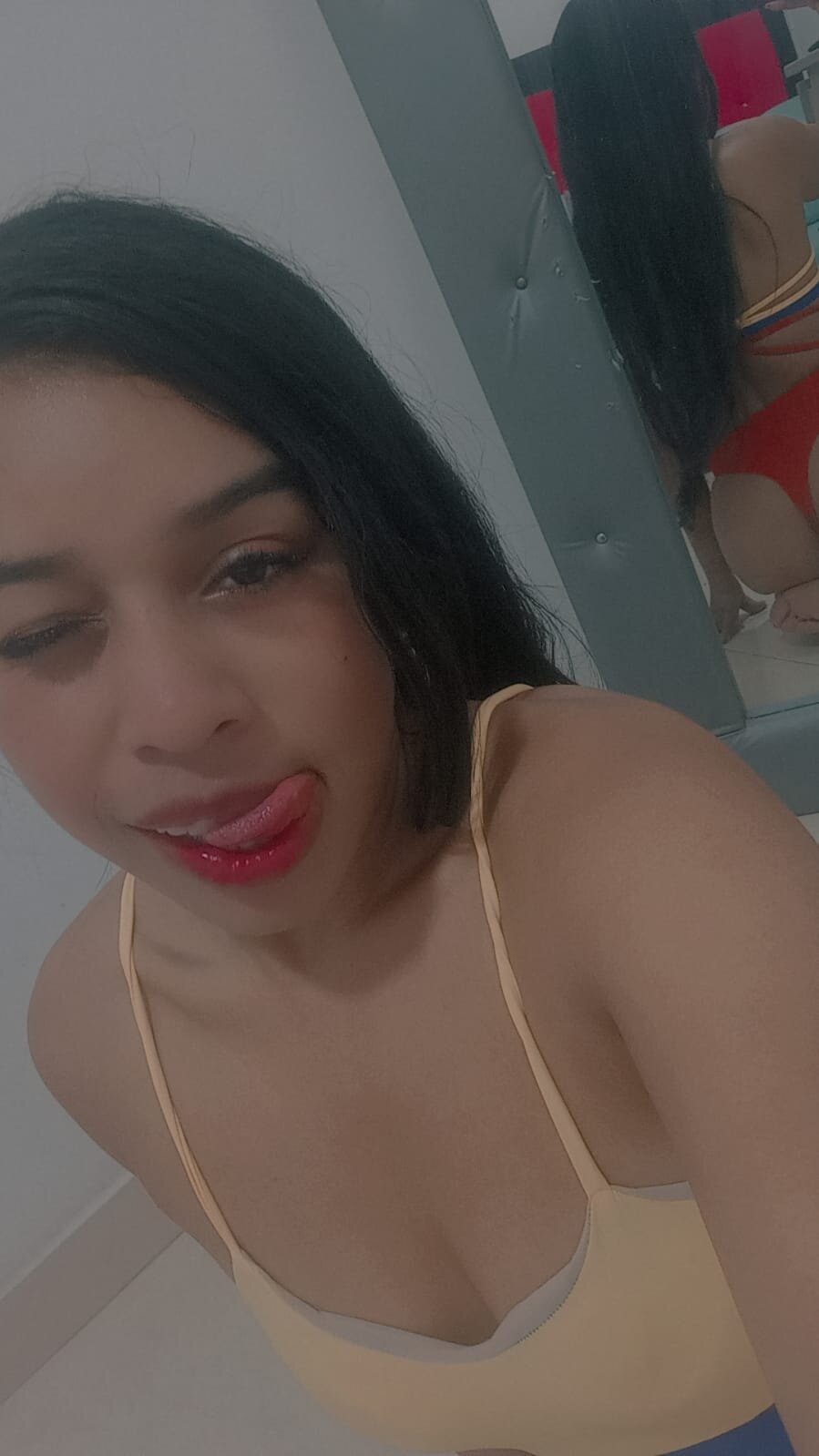 ashly_sexylatina18xx