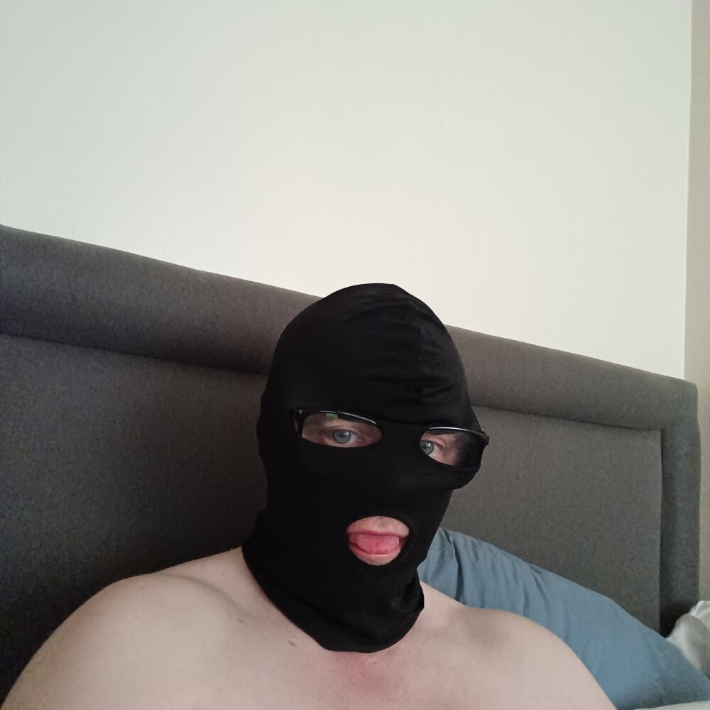 Darrenftm's most recent online preview