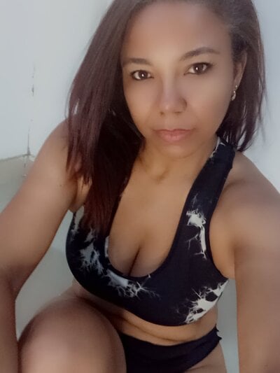 Mery_Envans Female Bigclit Chat Webcam