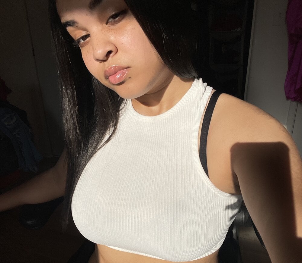 rudecam.live deserved_trillion livesex profile in in-your-heart-and-dreams-3 cams