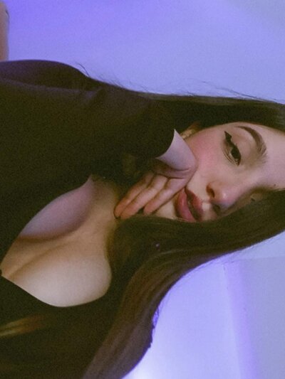 soffy_19 from stripchat