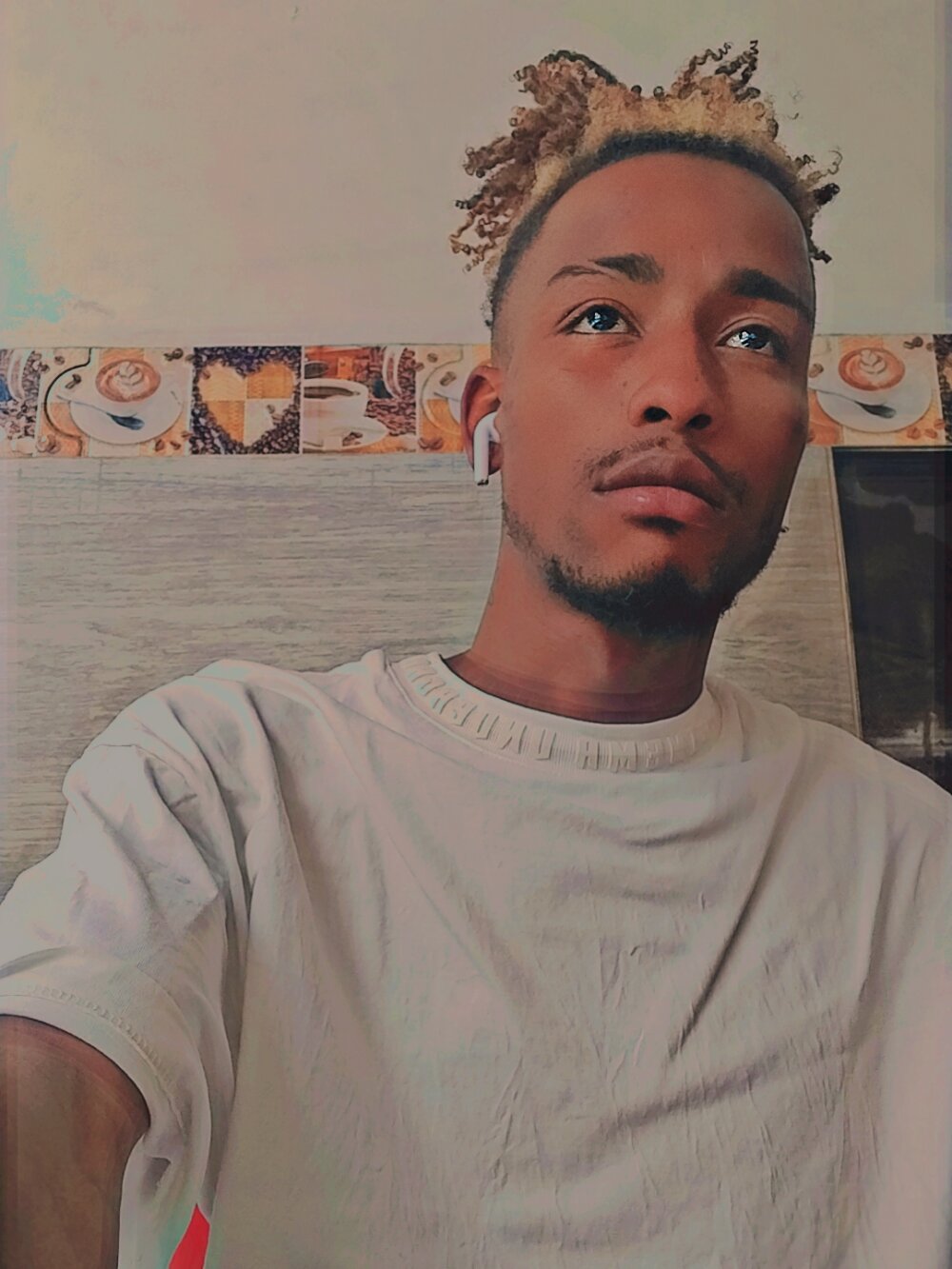 Chavelitatres profile