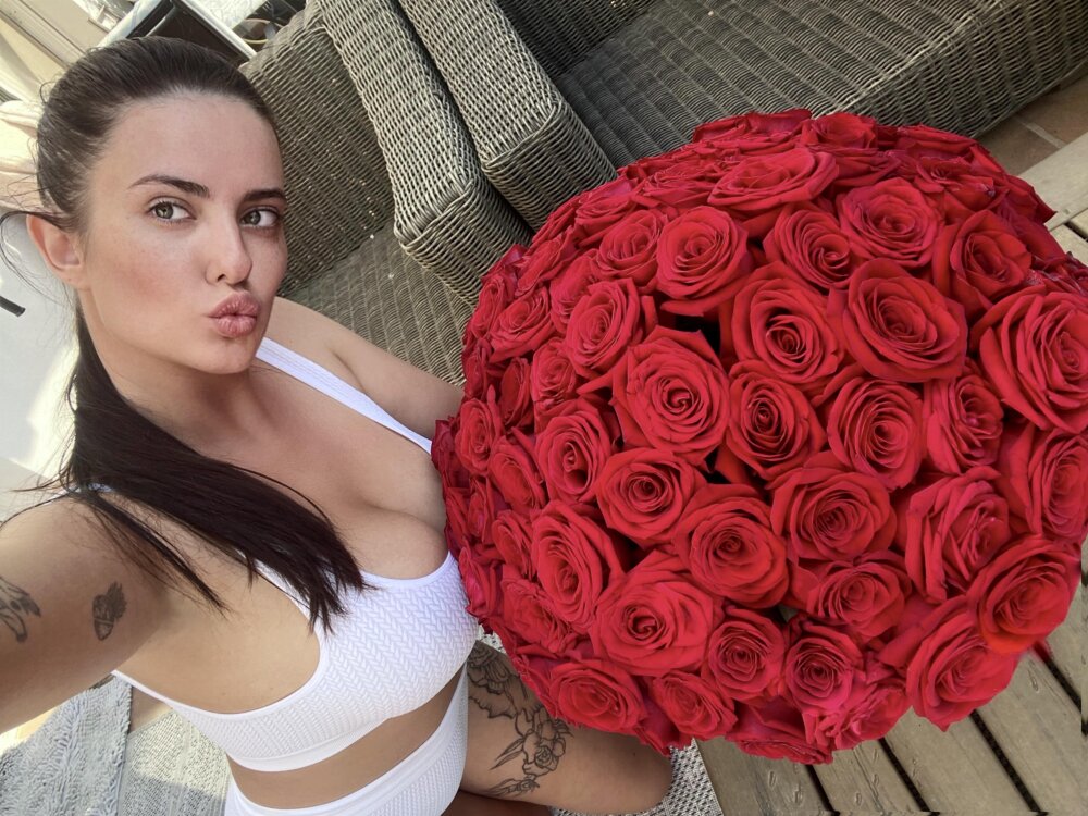 jalenii from stripchat