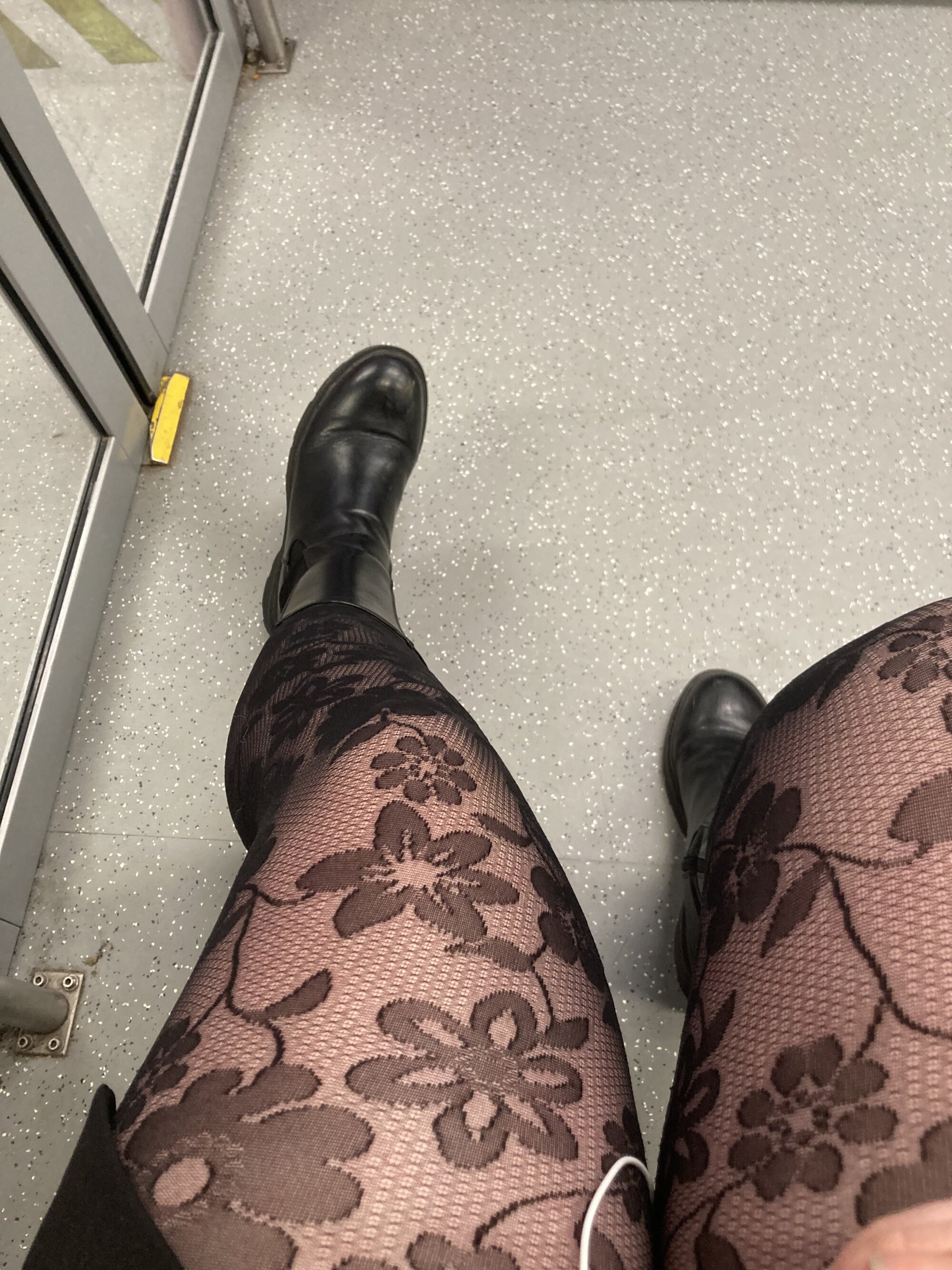 slt29
