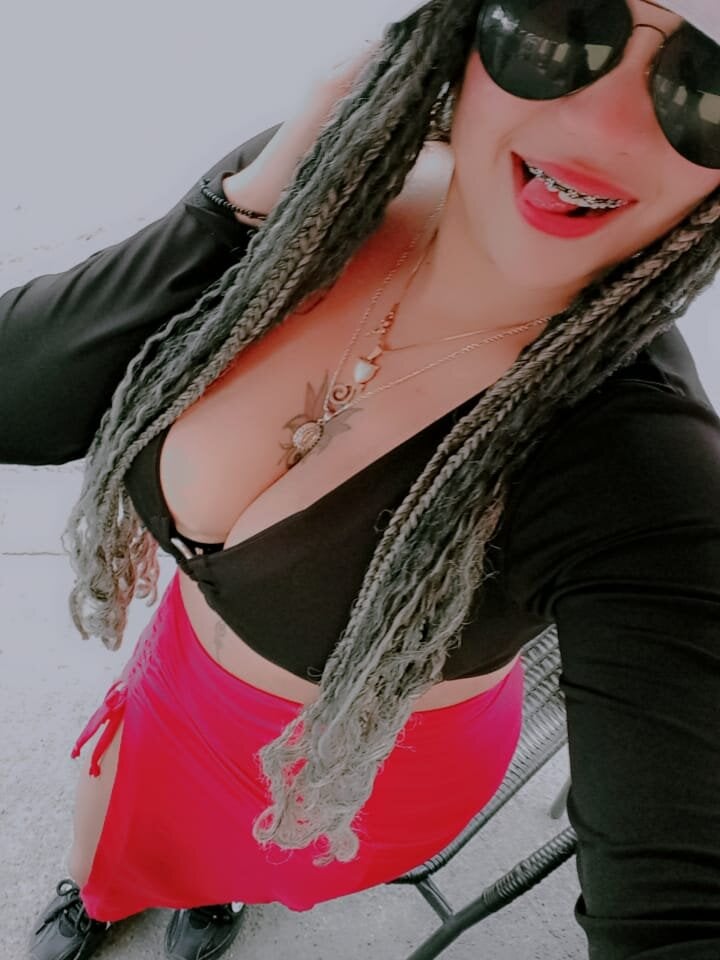 iluvcams.com luna2681as livesex profile in always-by-your-side-33 cams