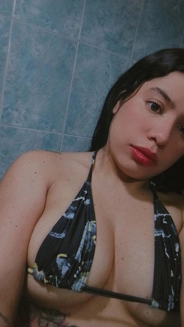 anabel_petite_naughty