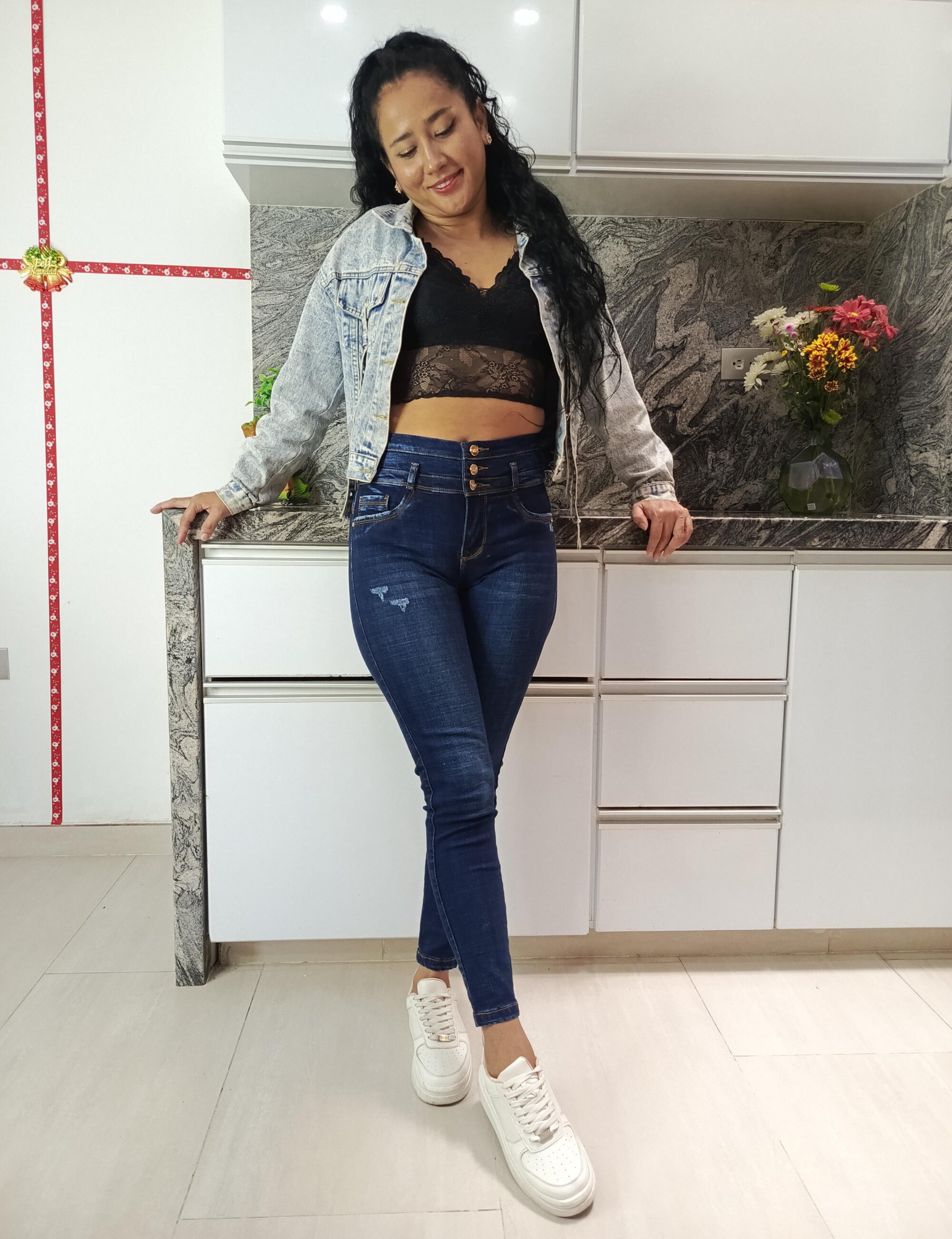 AngelaWhitee_