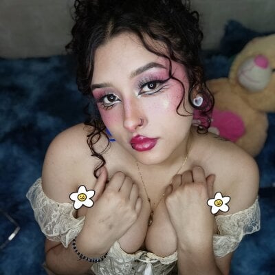 Zafire_gix Female Hairyteens Cam Nude