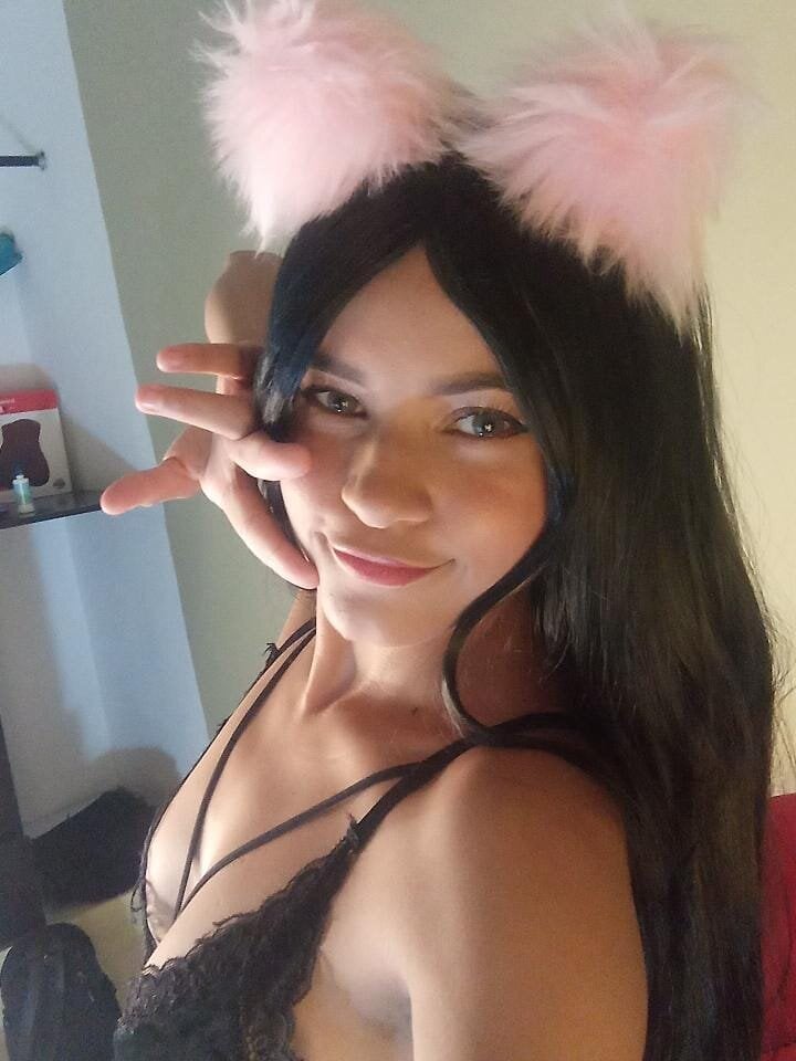 sleekcams.com nina_keller_ livesex profile in english cams