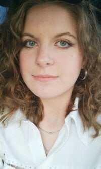 DorettaCoyner's Offline XXX Chat