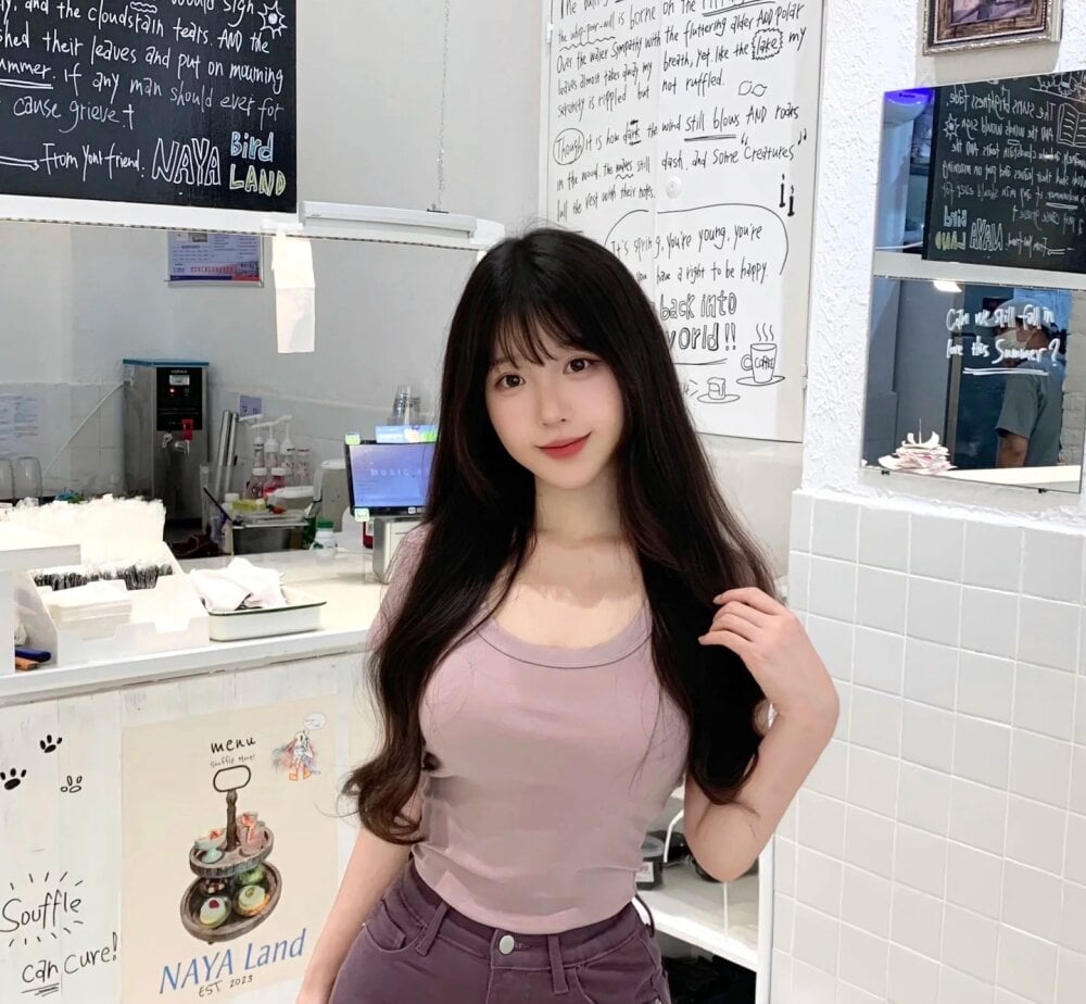 privat-livecam.com ronana77 livesex profile in chinese cams